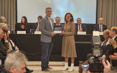 O COPG recoñece a traxectoria de Rubén Villar Trenco e impulsa o debate sobre a saúde mental en Galicia no Simposio de Unión Profesional