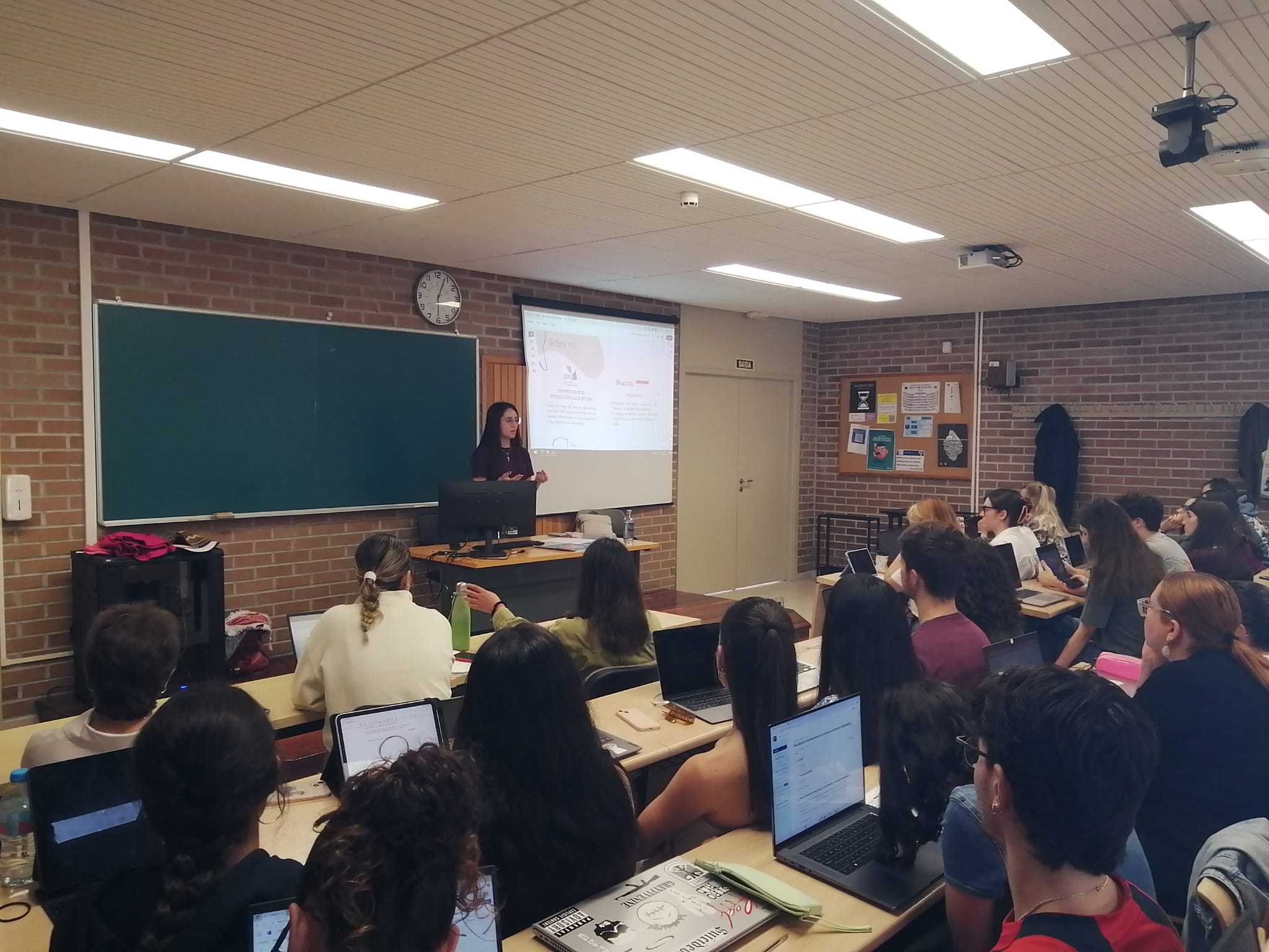 O impacto da Islamofobia: das feridas á resiliencia O impacto da Islamofobia: das feridas á resiliencia